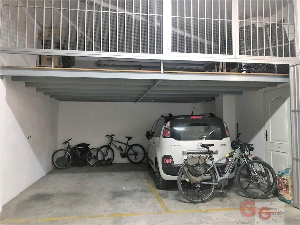 For sale of garage in Salobreña