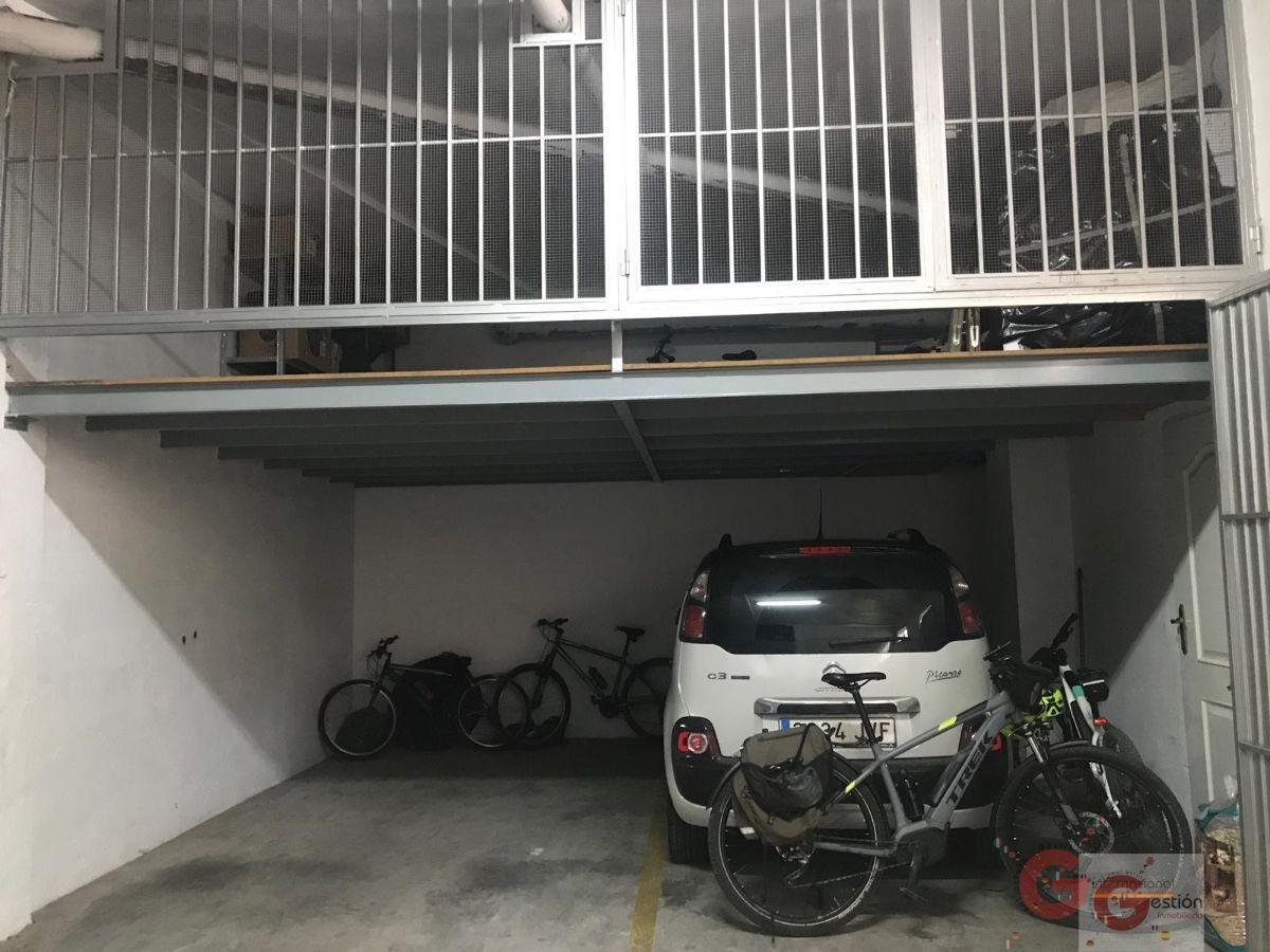 For sale of garage in Salobreña