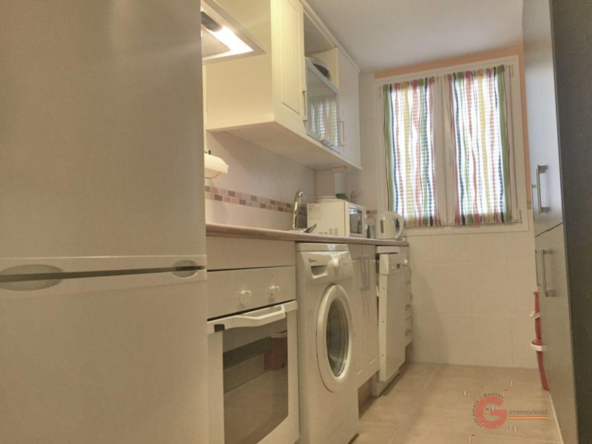 For sale of flat in Motril