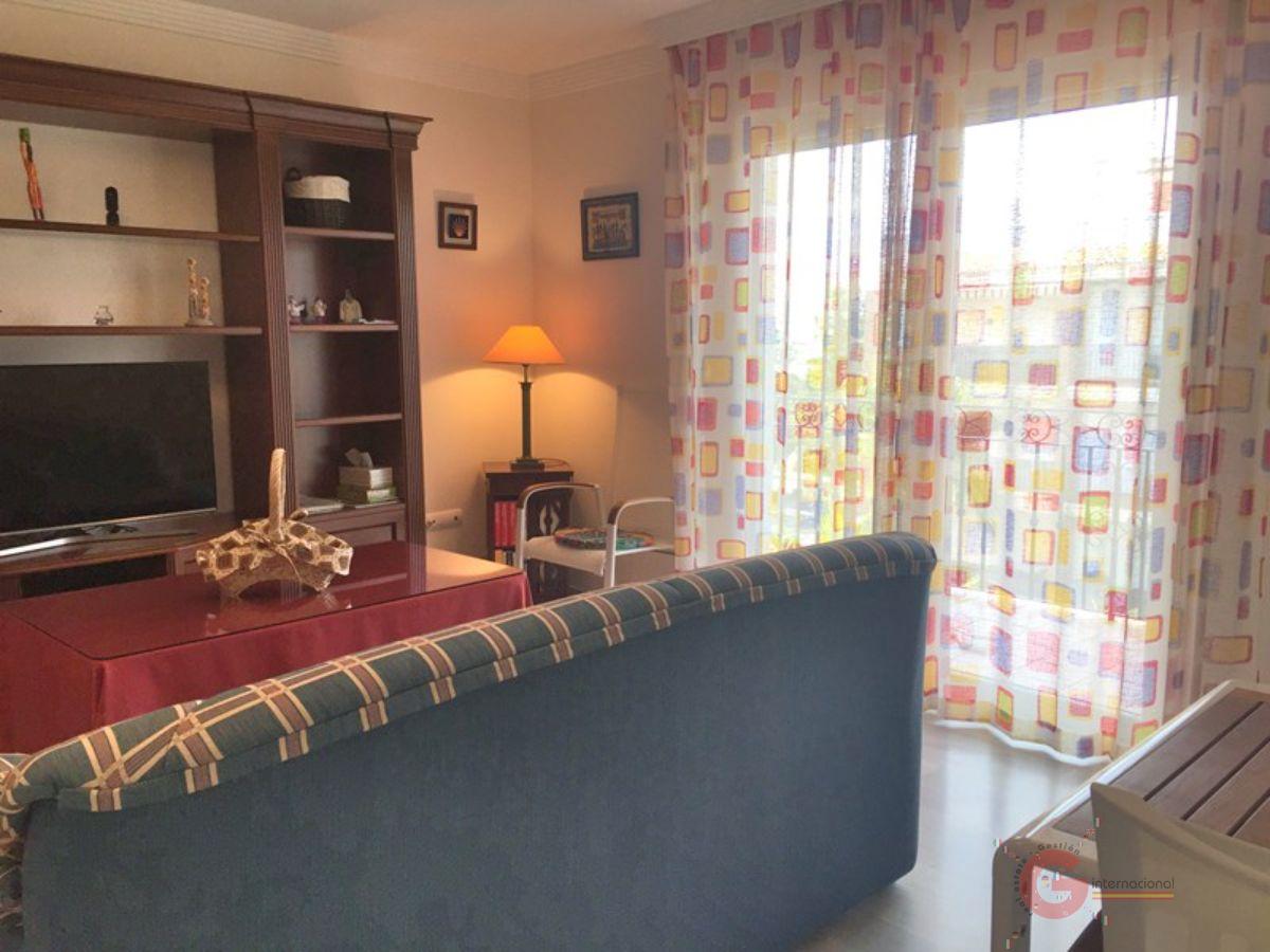 For sale of flat in Motril