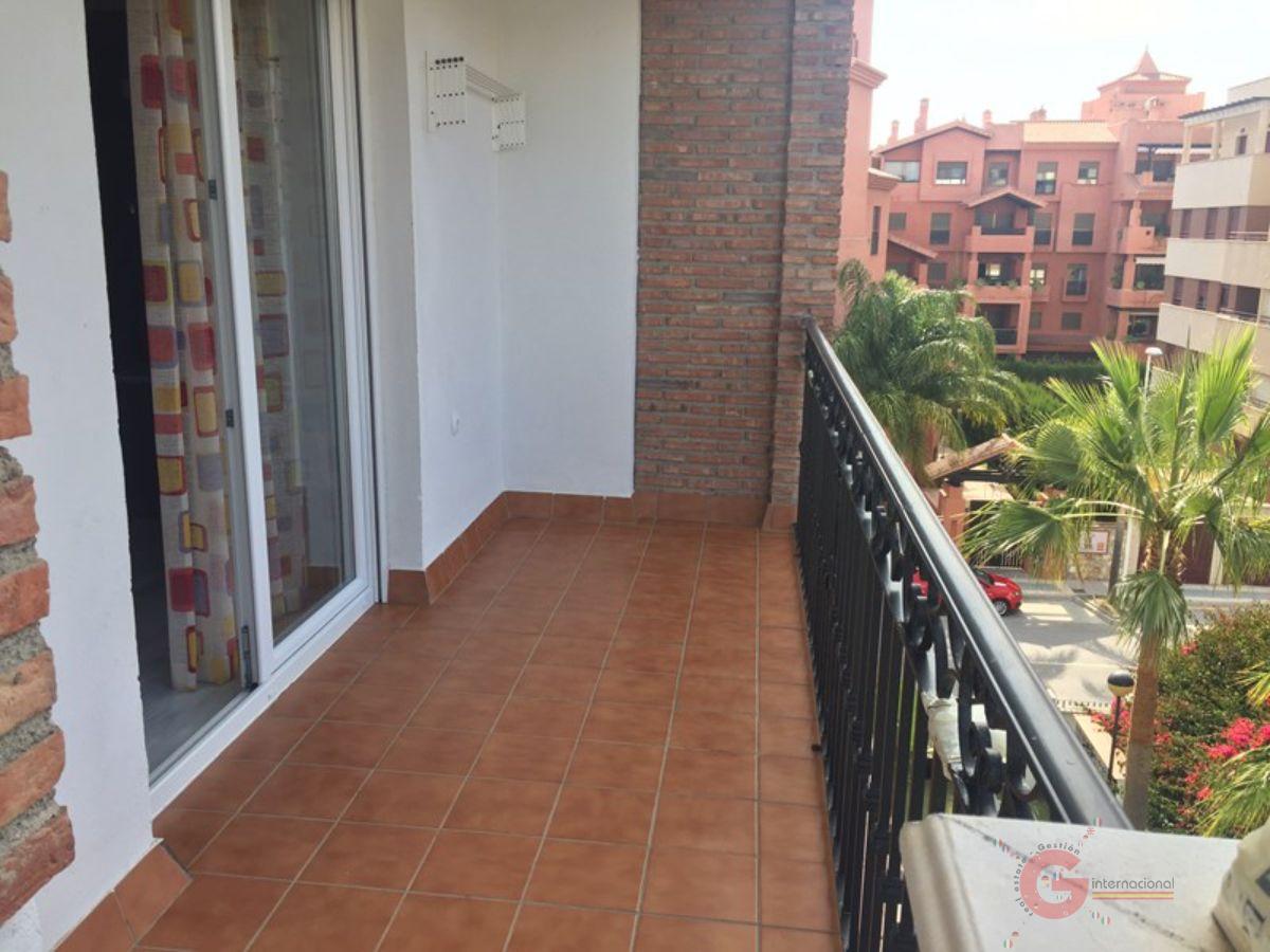 For sale of flat in Motril