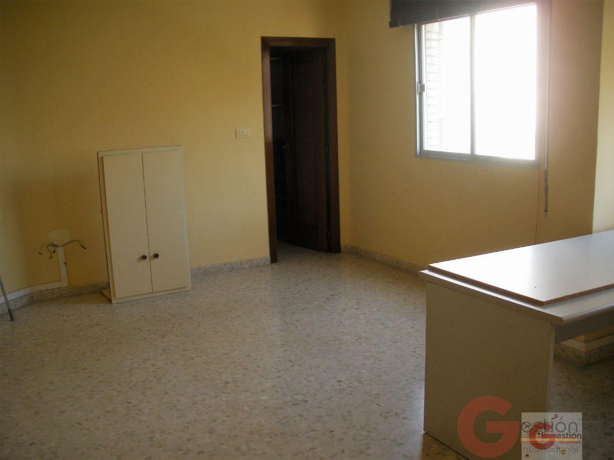 For sale of flat in Motril