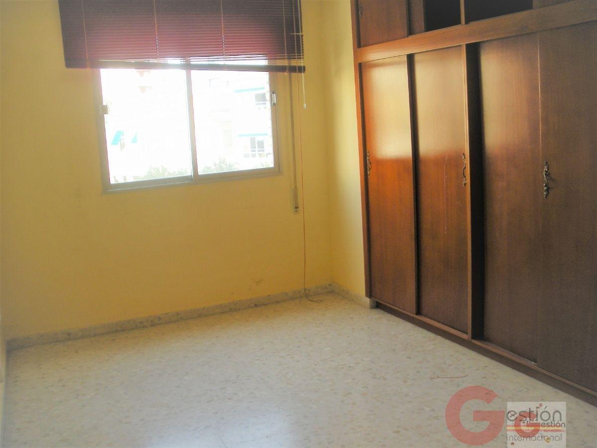 For sale of flat in Motril