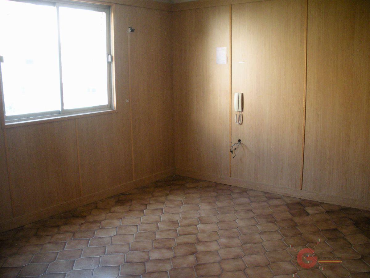 For sale of flat in Motril