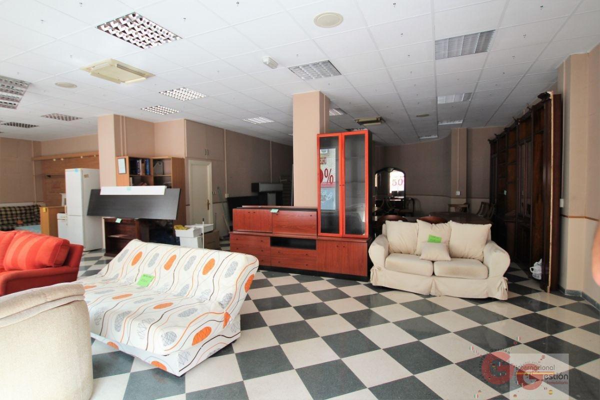 For sale of commercial in Salobreña