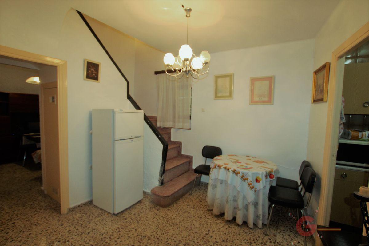 For sale of house in Vélez de Benaudalla
