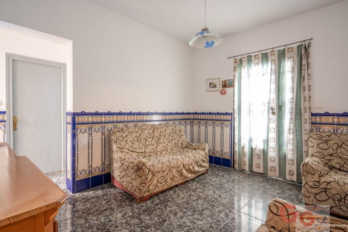 Venta de casa en Salobreña