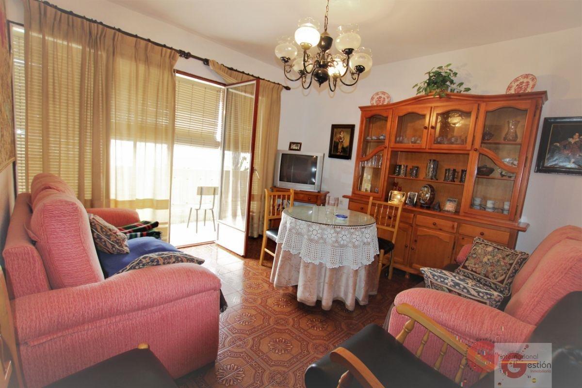 Venta de casa en Vélez de Benaudalla