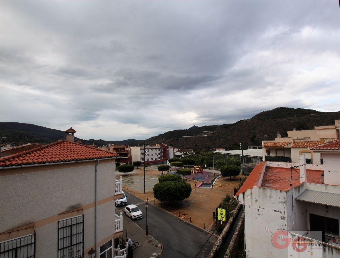 For sale of house in Vélez de Benaudalla