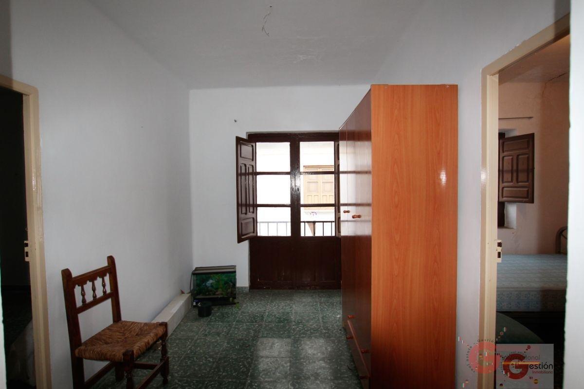 For sale of house in Vélez de Benaudalla