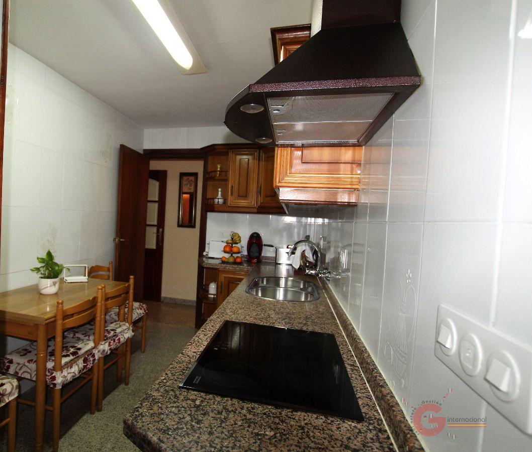 For sale of flat in Motril