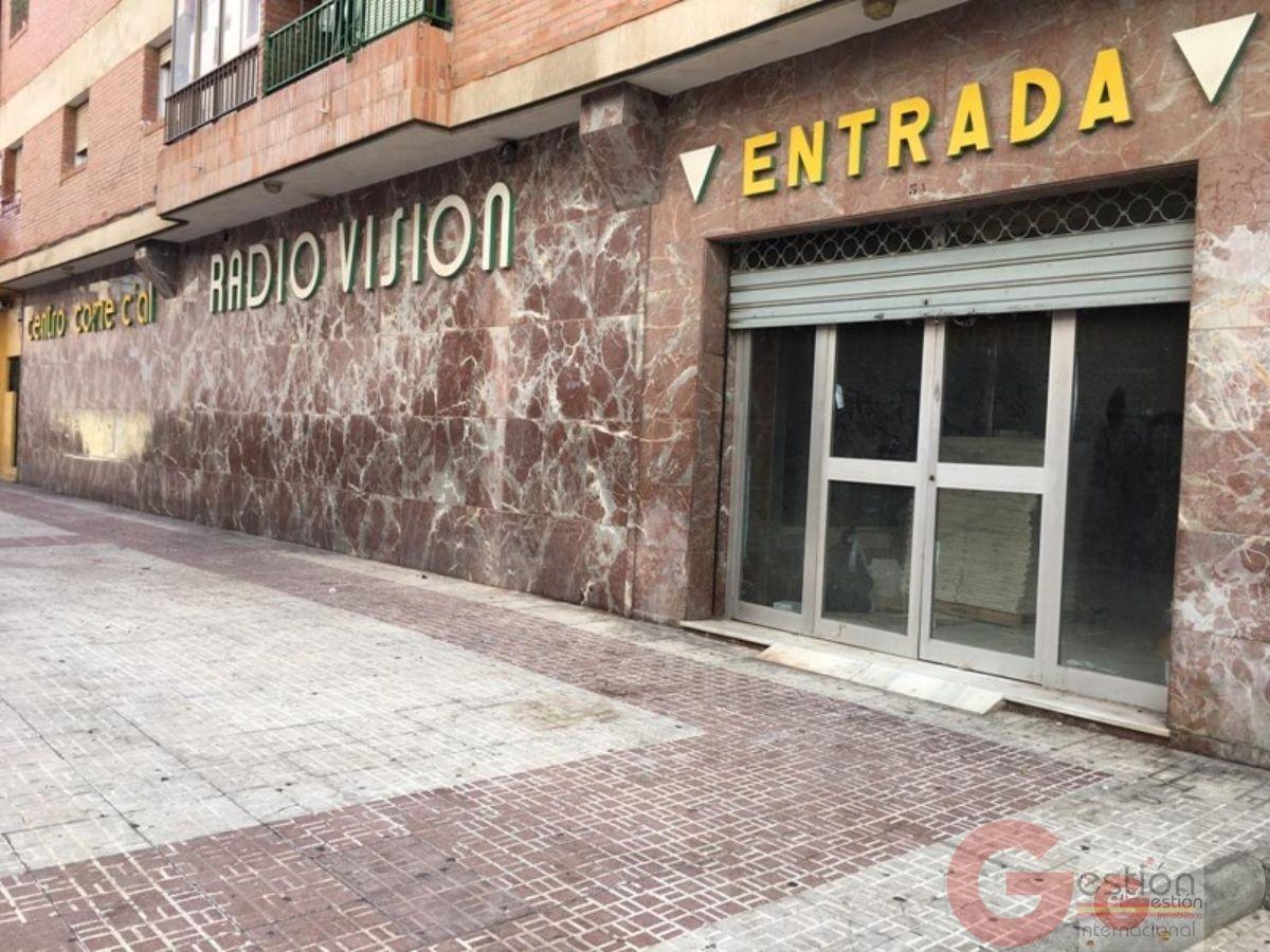 Venta de local comercial en Motril