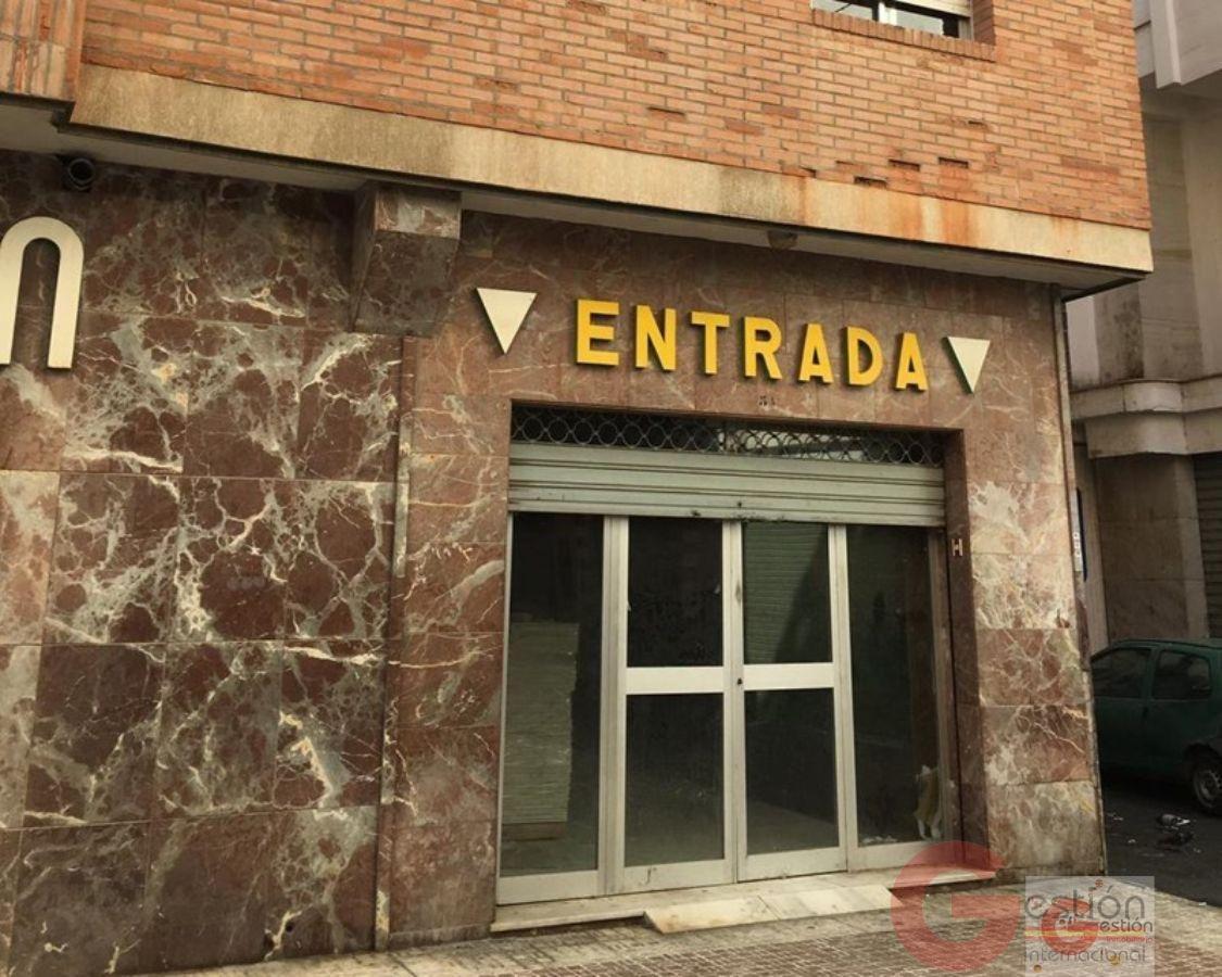 Venta de local comercial en Motril