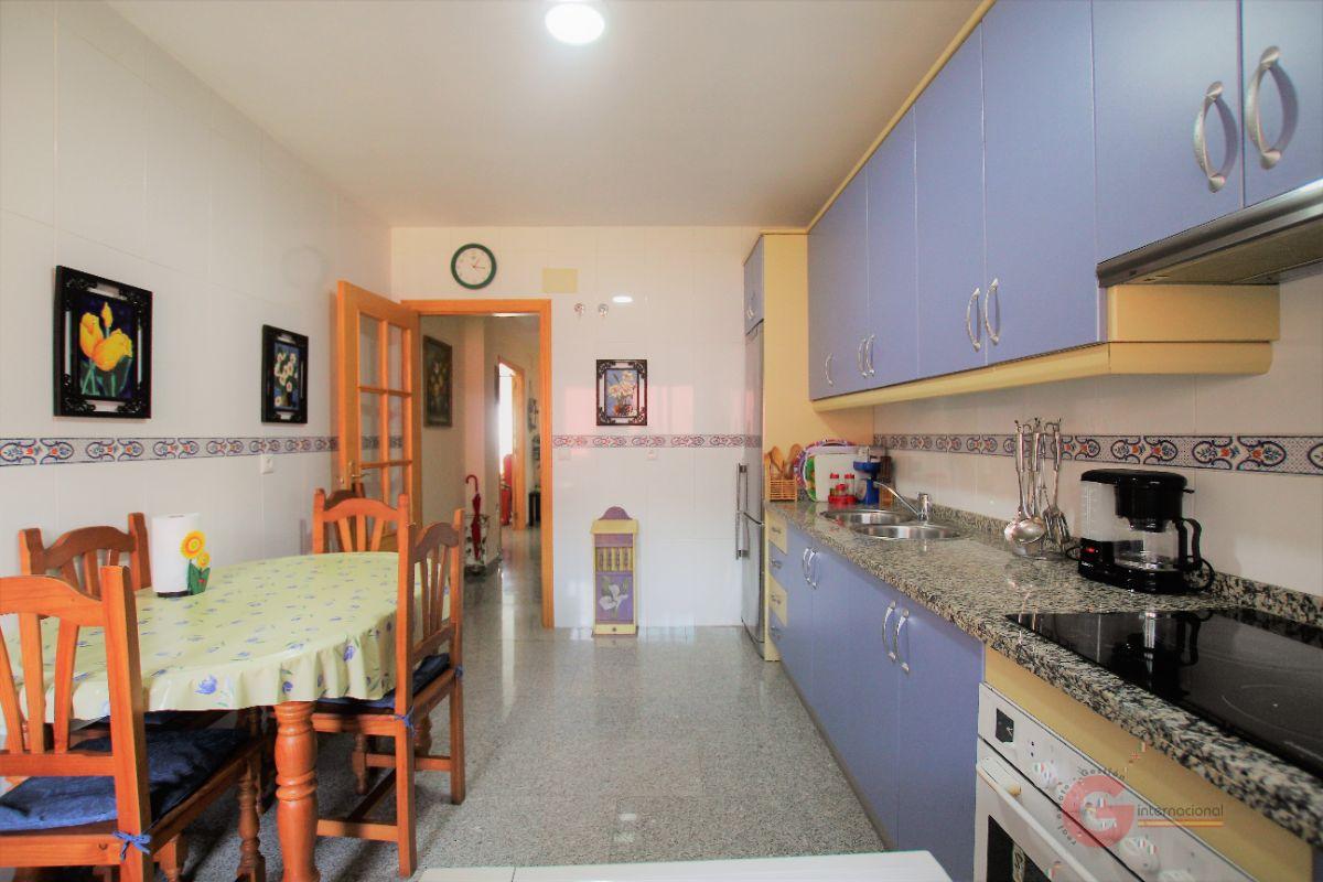 For sale of flat in Torrenueva