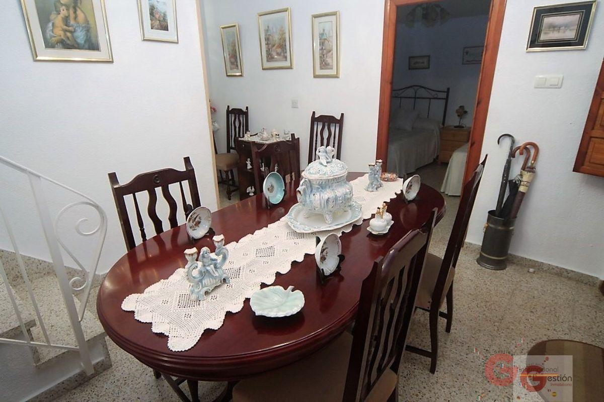 Venta de casa en Salobreña