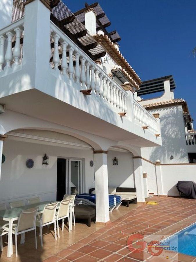 Venta de chalet en Almuñécar