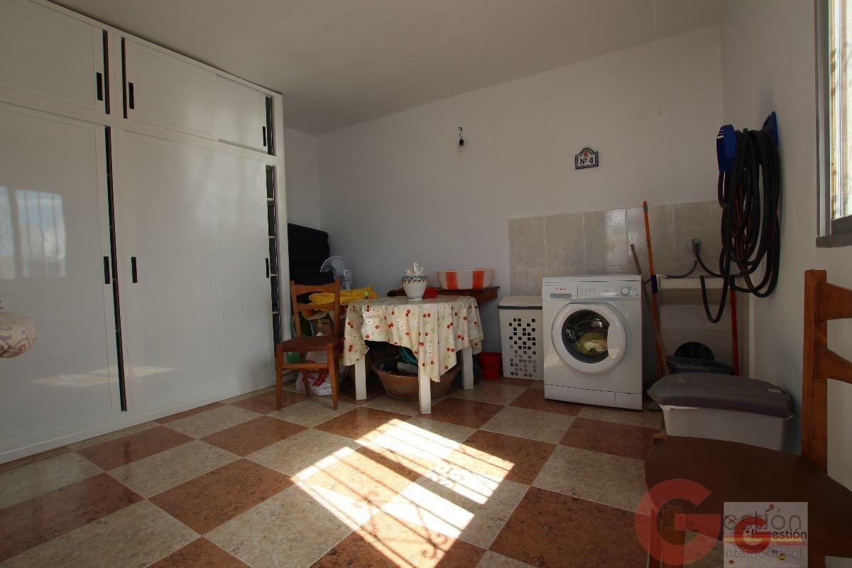 For sale of house in Salobreña