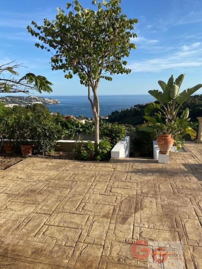 For sale of house in La Herradura