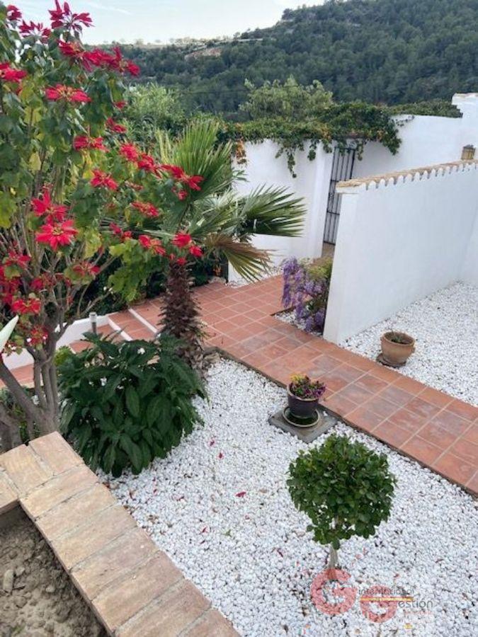 For sale of house in La Herradura