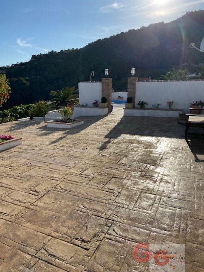 For sale of house in La Herradura