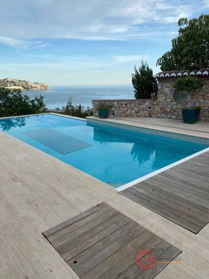 For sale of chalet in La Herradura