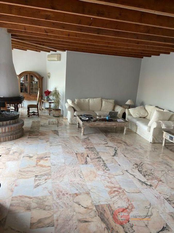 For sale of chalet in La Herradura