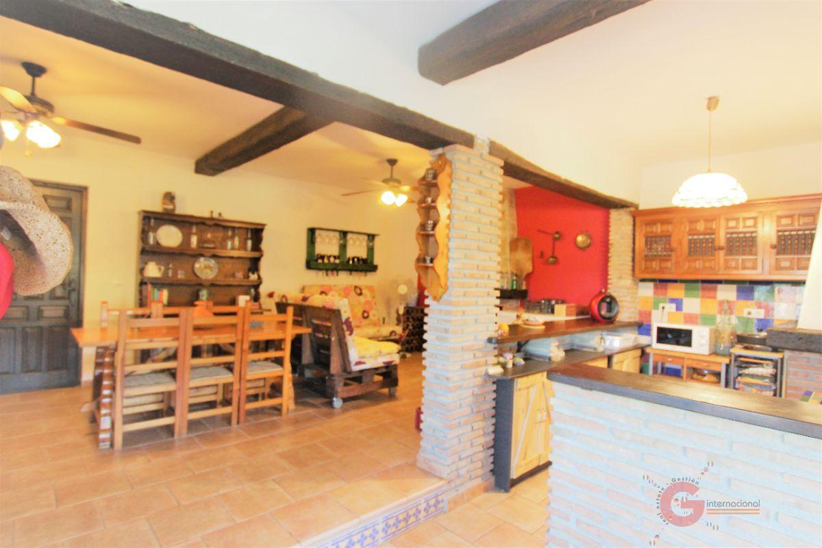 For sale of villa in Vélez de Benaudalla