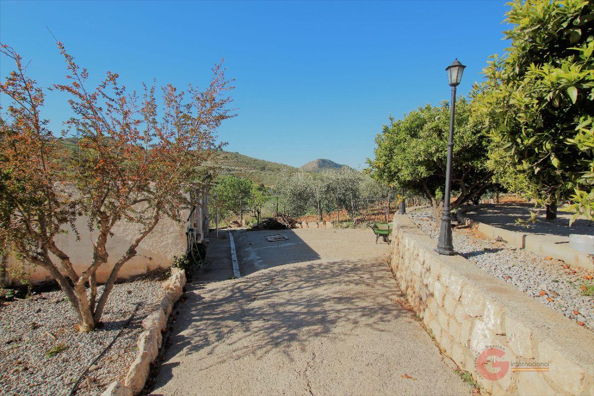 For sale of villa in Vélez de Benaudalla