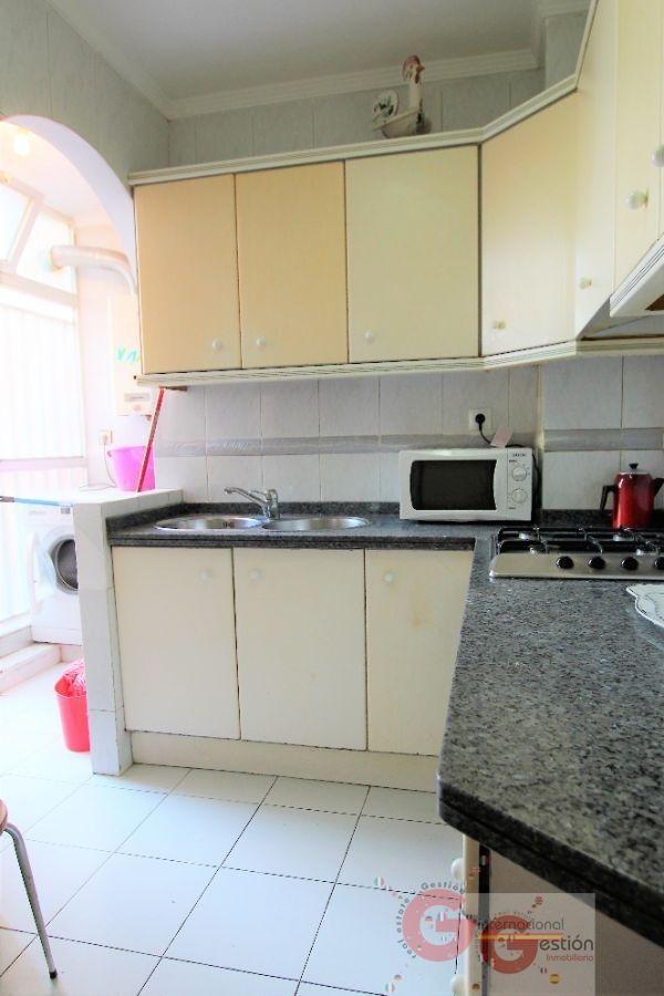 For sale of flat in Motril