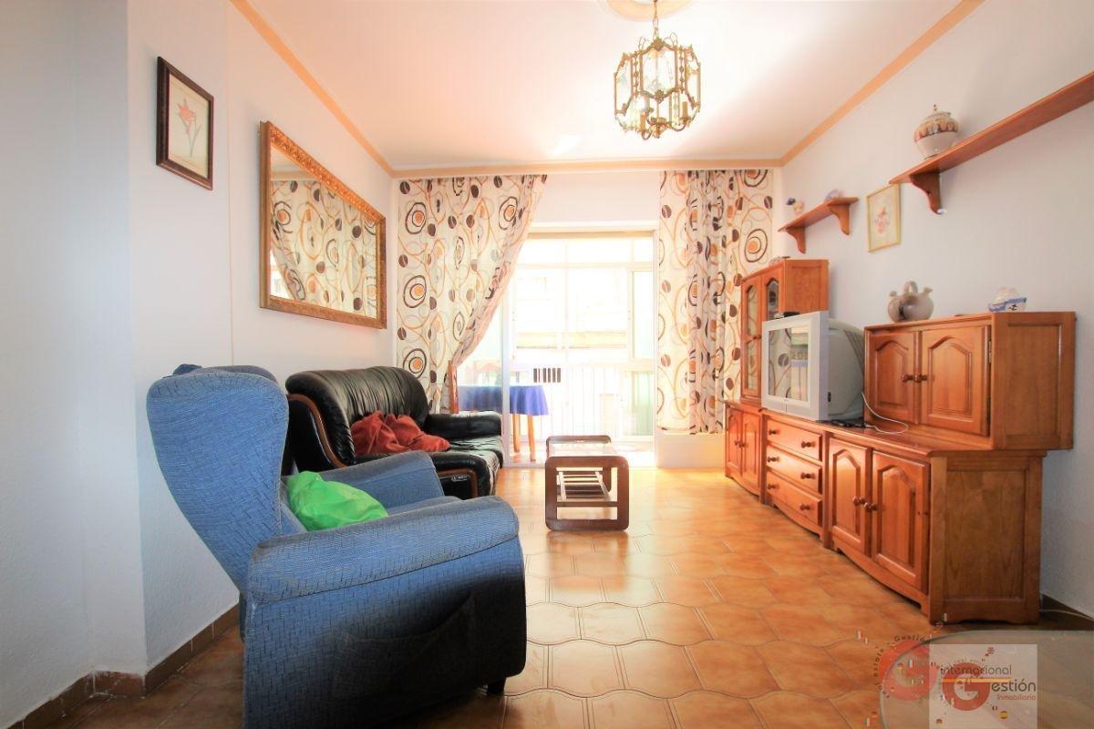 For sale of flat in Motril