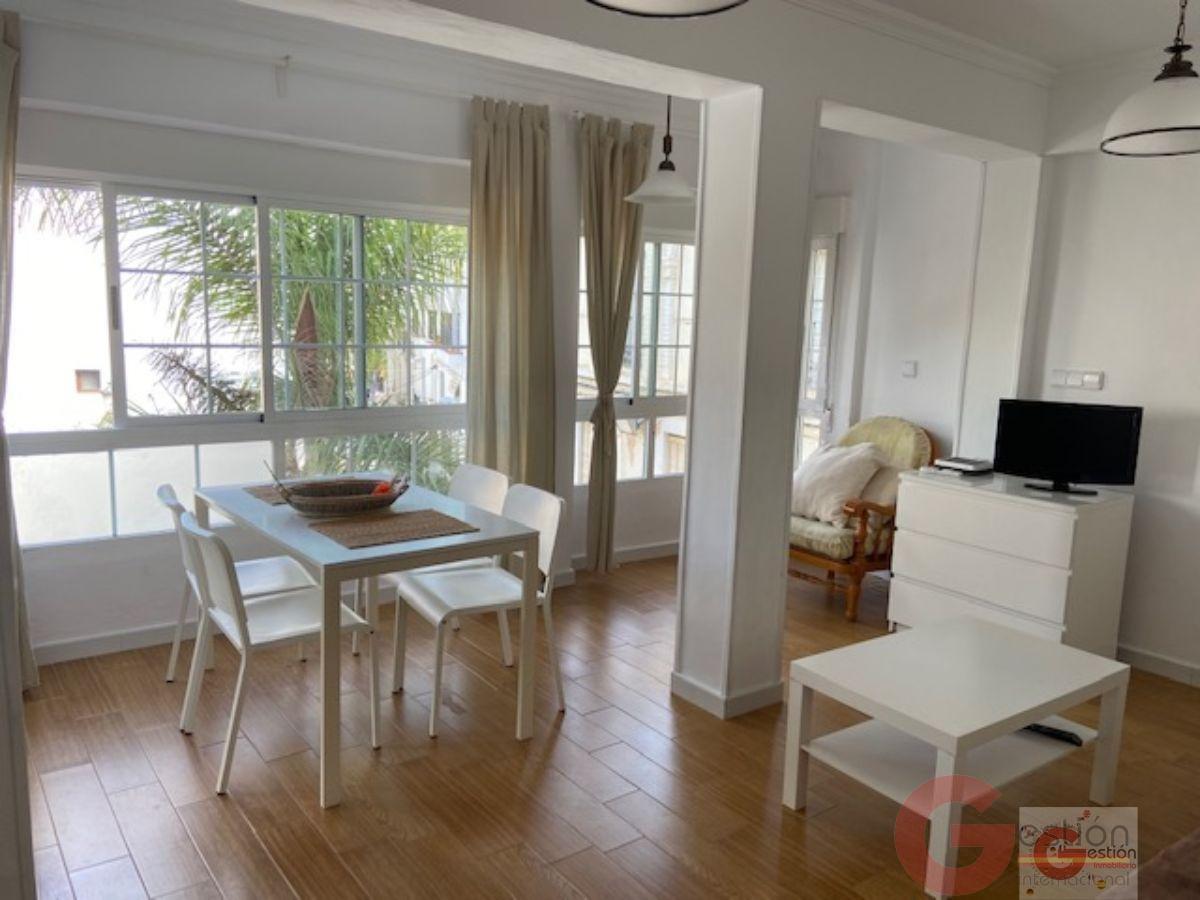 For sale of apartment in Almuñécar