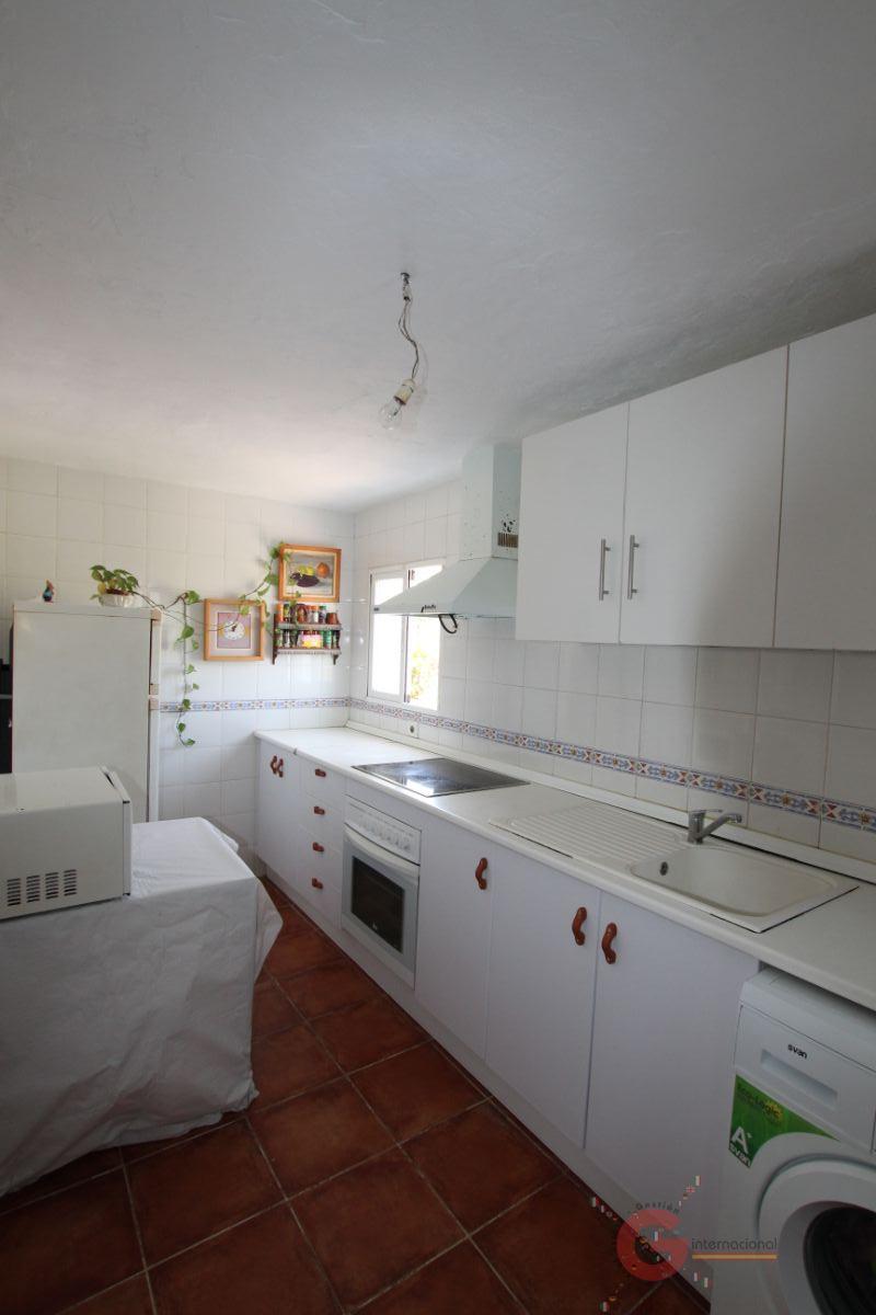 For sale of house in Lobres