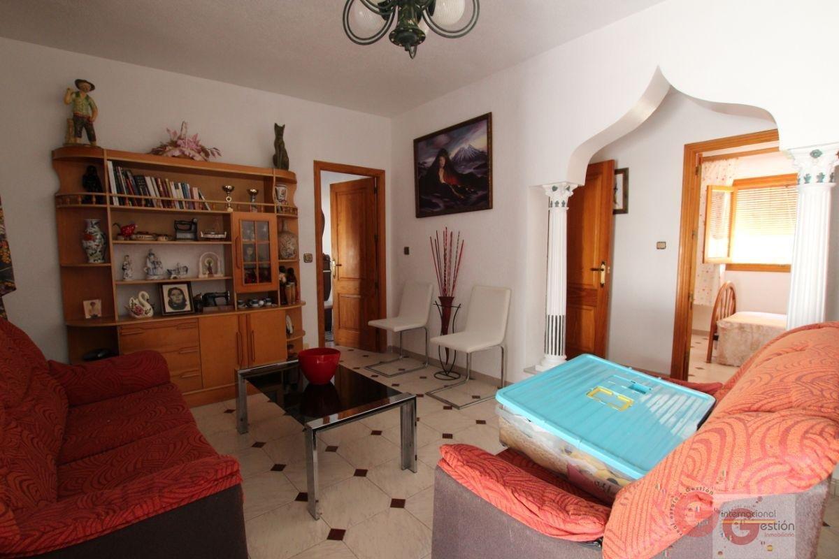 For sale of house in Salobreña