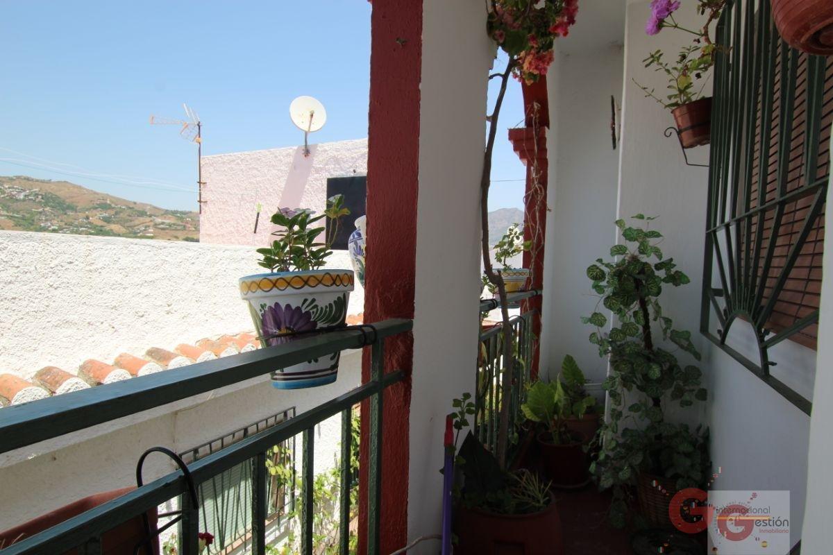 For sale of house in Salobreña