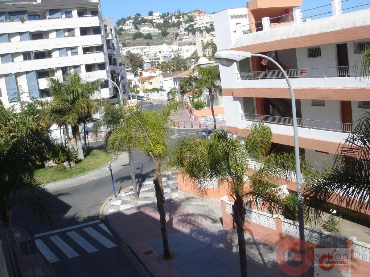 For sale of apartment in Almuñécar