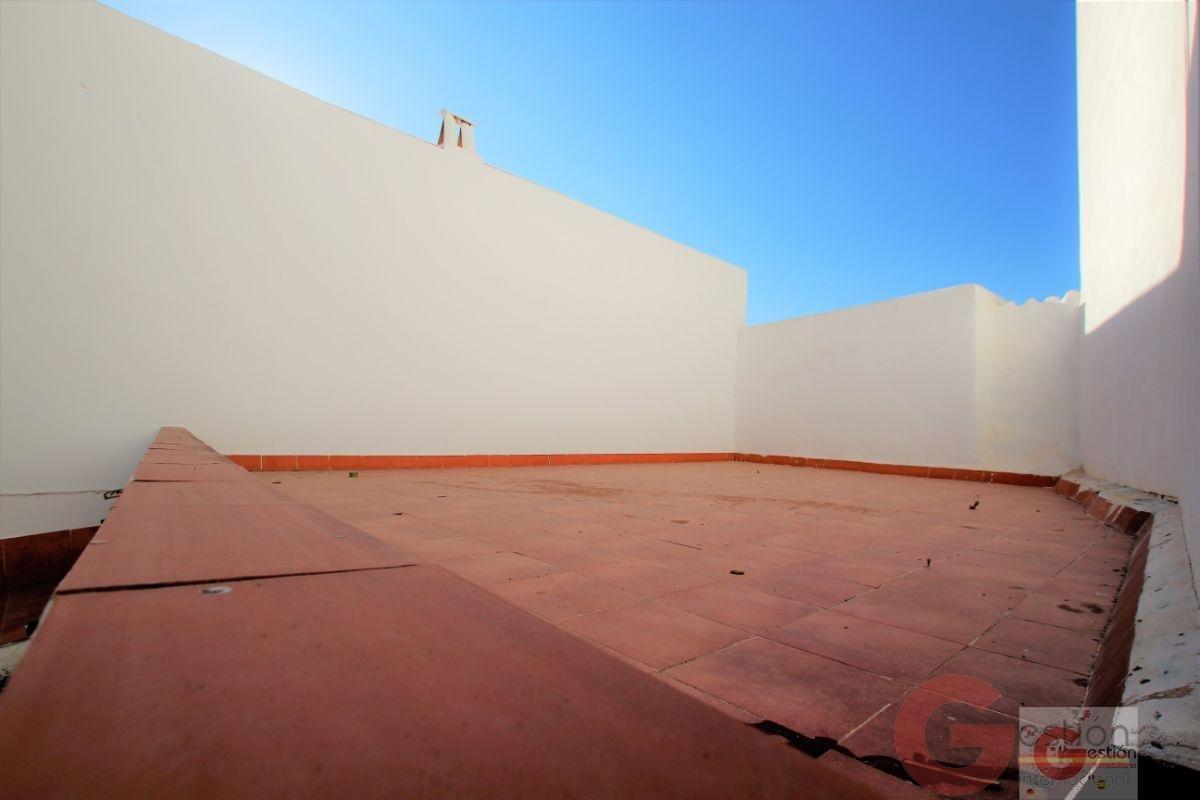 For sale of house in Vélez de Benaudalla