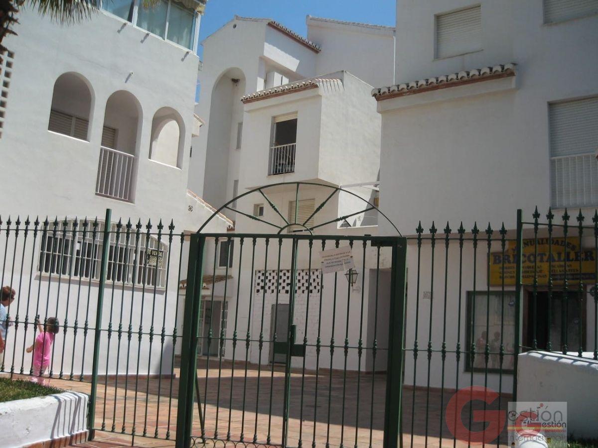 Venta de local comercial en Almuñécar