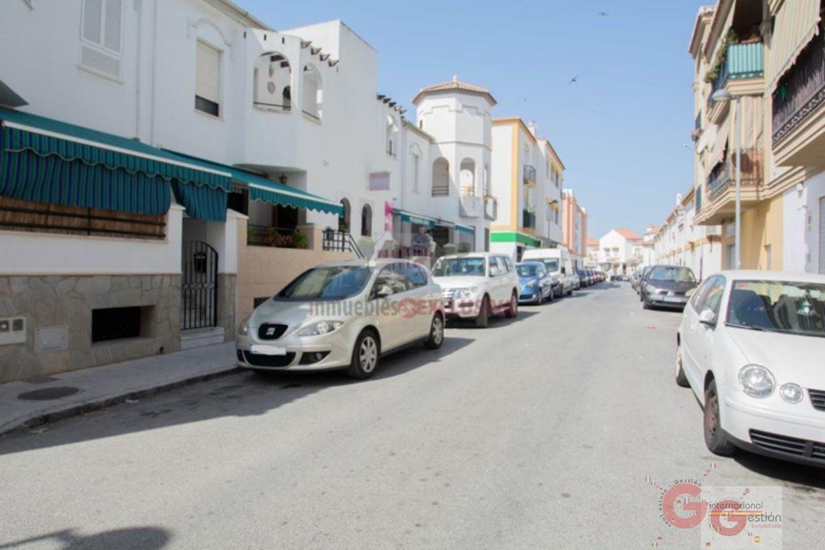 For sale of flat in Motril