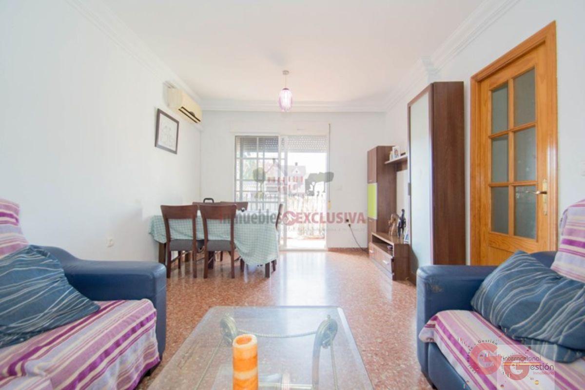 For sale of flat in Motril