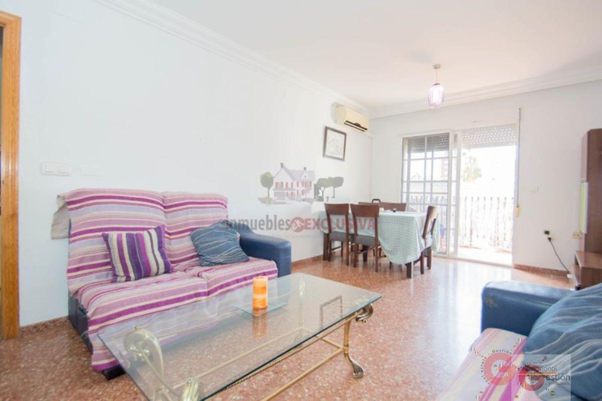 For sale of flat in Motril