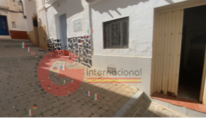 For sale of house in Almuñécar