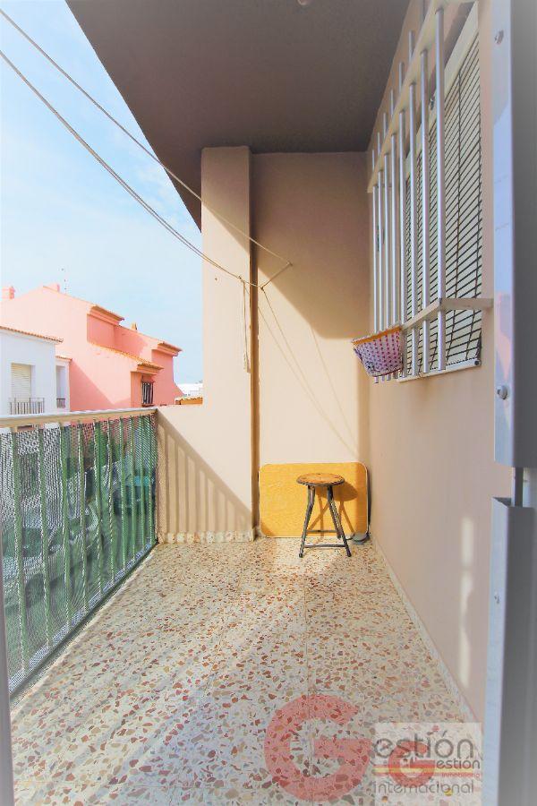 For sale of flat in Carchuna