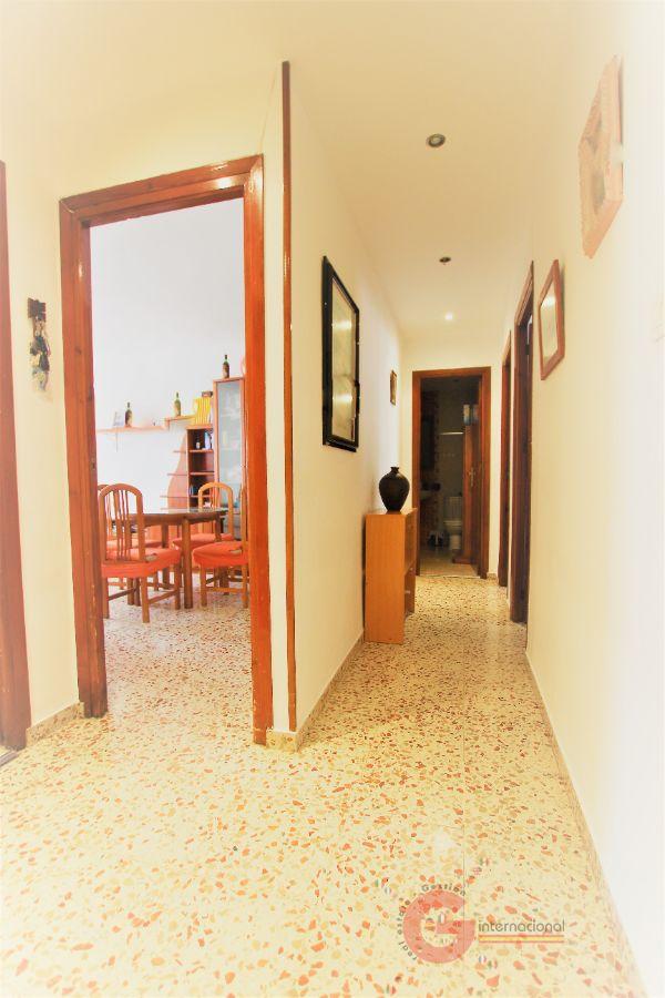 For sale of flat in Carchuna