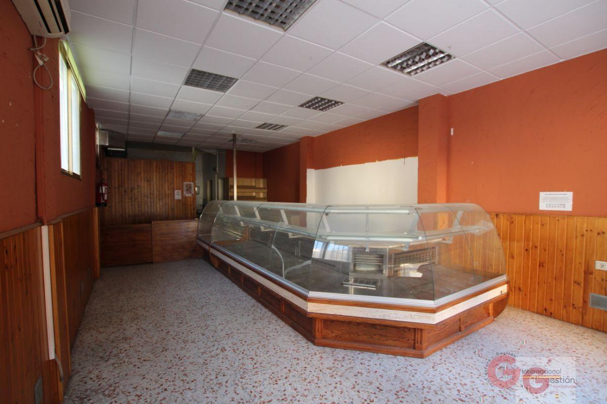 Venta de local comercial en Motril