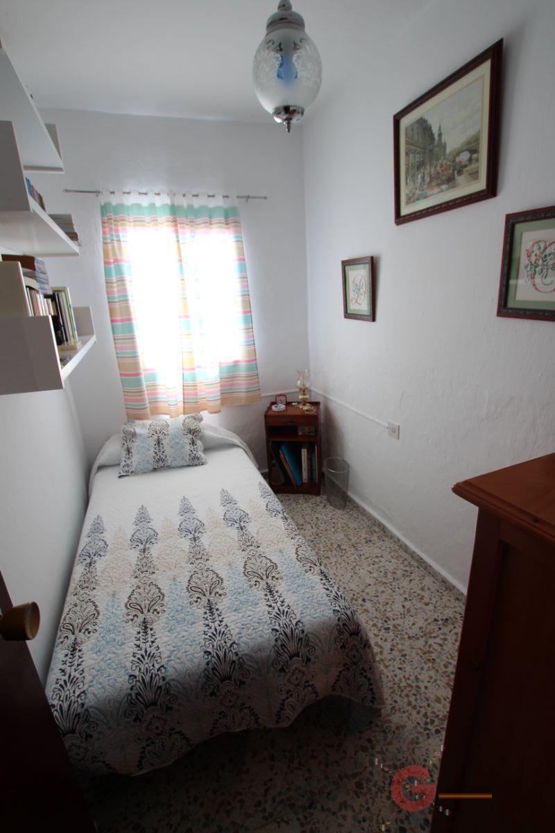 For sale of house in Molvízar