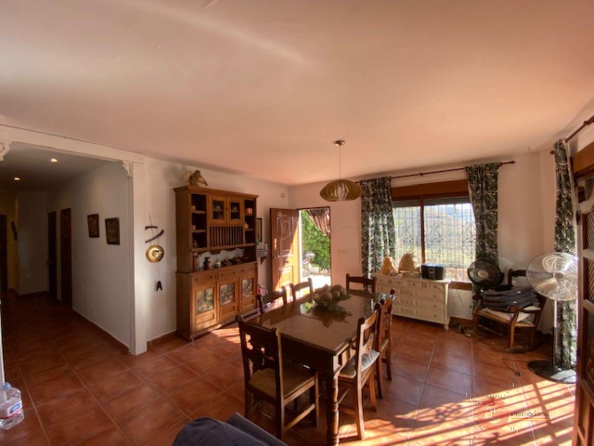 For sale of chalet in Almuñécar