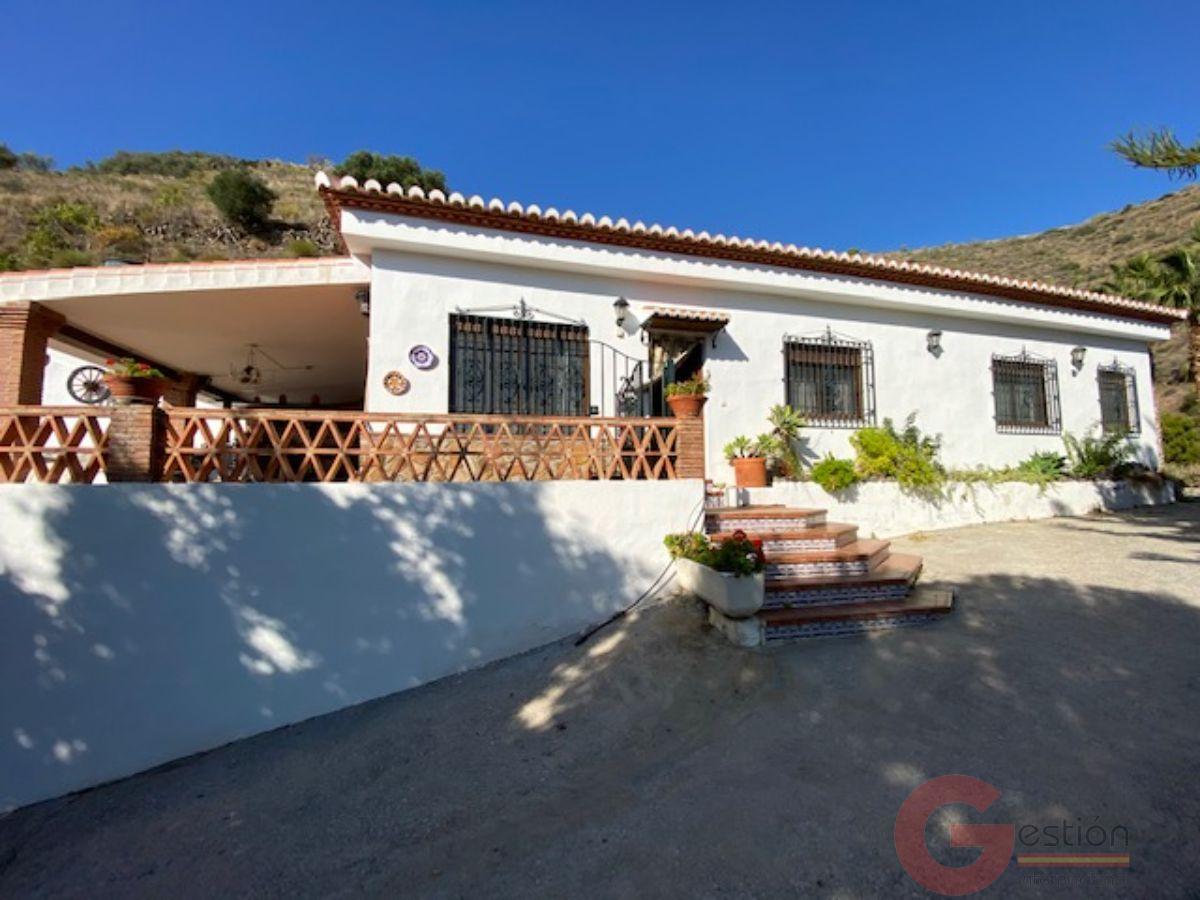 Venta de chalet en Almuñécar