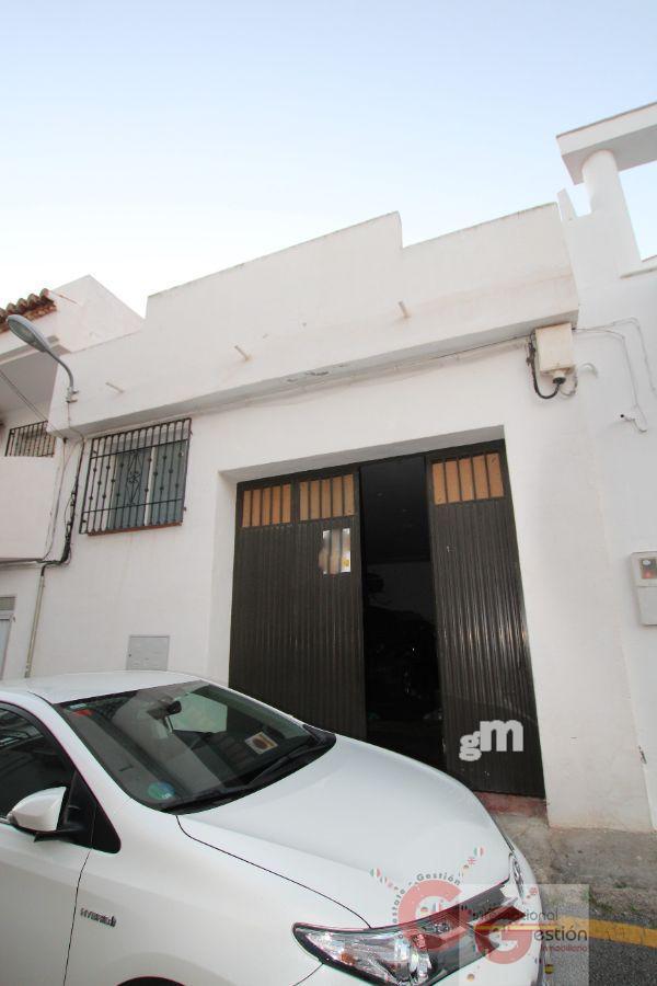 Venta de nave industrial en Motril