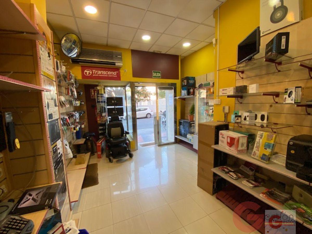 Venta de local comercial en Almuñécar