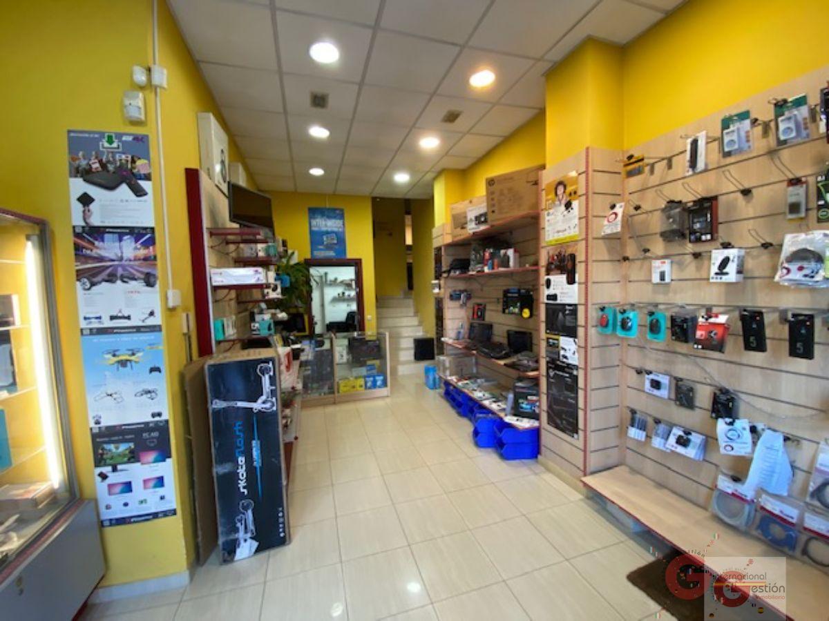 Venta de local comercial en Almuñécar